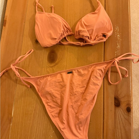 O'Neill Peach Bikini Set - Picture 5 of 5